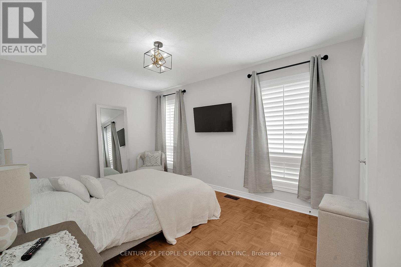 166 Marbella Road, Vaughan, Ontario  L4H 1L4 - Photo 20 - N12739372