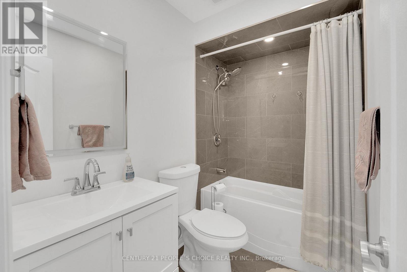 166 Marbella Road, Vaughan, Ontario  L4H 1L4 - Photo 27 - N12739372