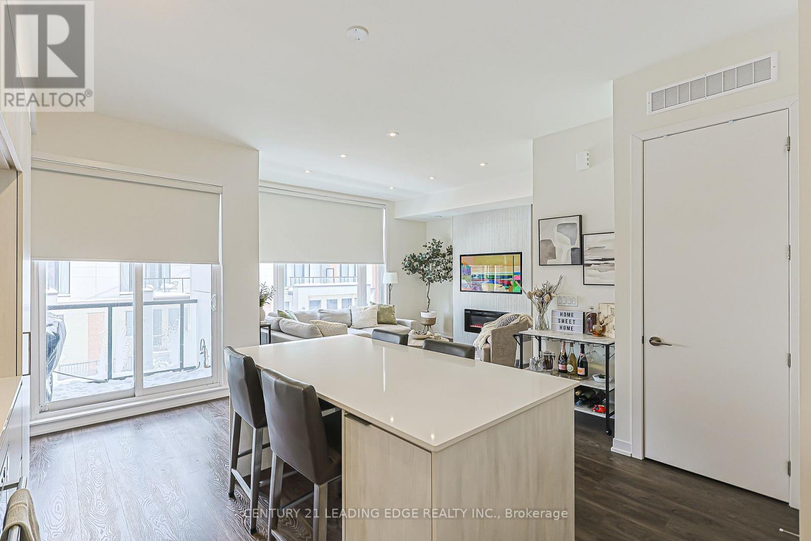 303 - 6 Steckley House Lane, Richmond Hill, Ontario  L4S 0N1 - Photo 6 - N12739488