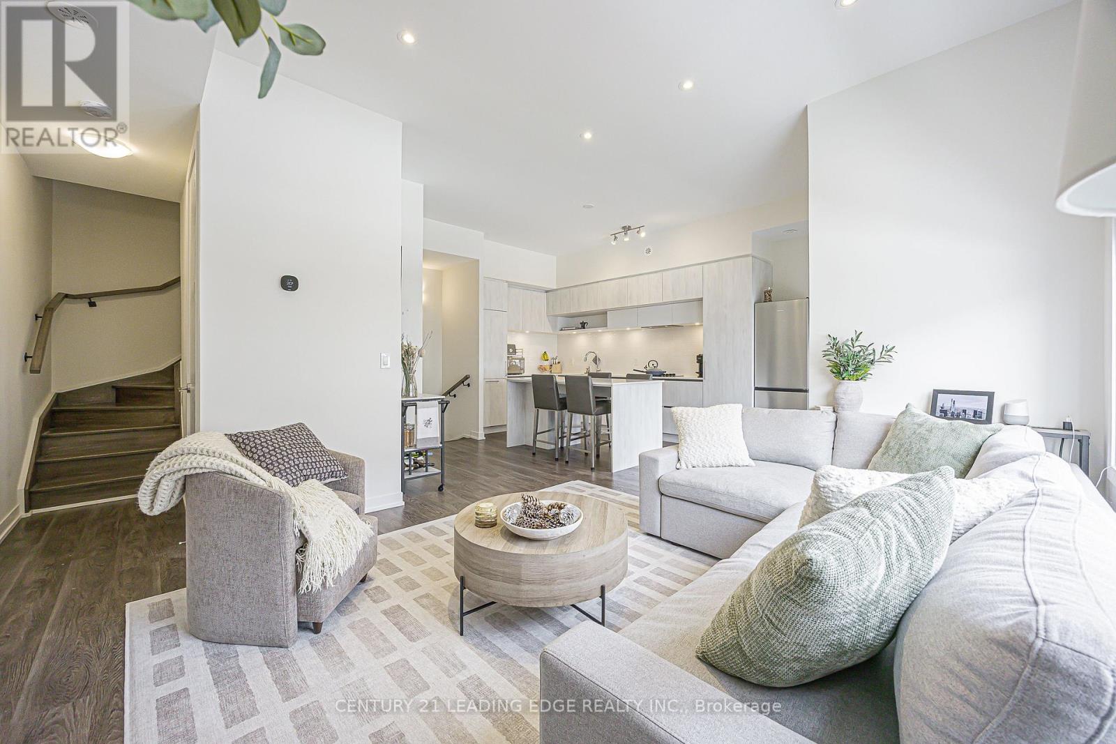 303 - 6 Steckley House Lane, Richmond Hill, Ontario  L4S 0N1 - Photo 9 - N12739488