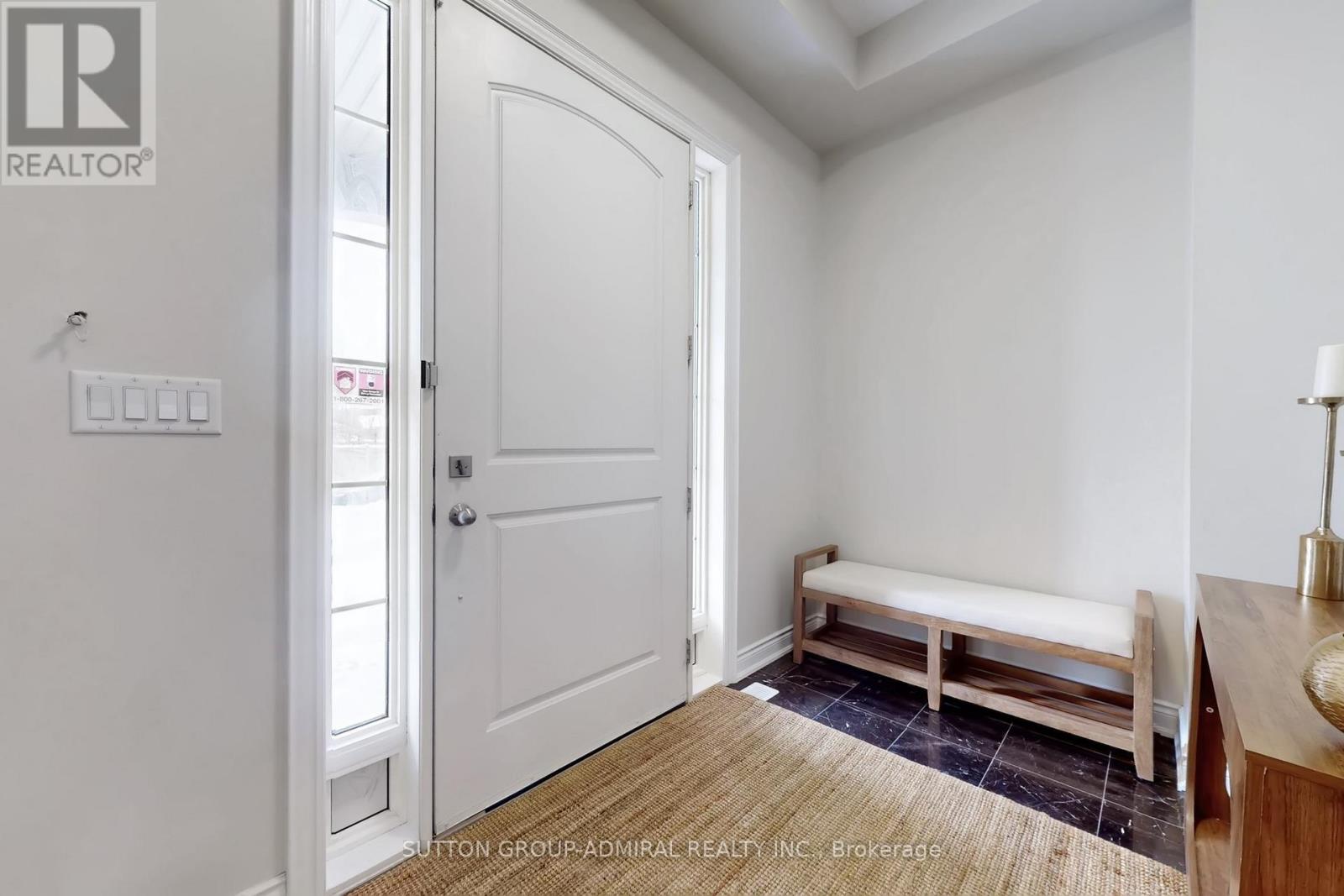 85 Coral Acres Drive, Vaughan, Ontario  L6A 4K8 - Photo 2 - N12739510