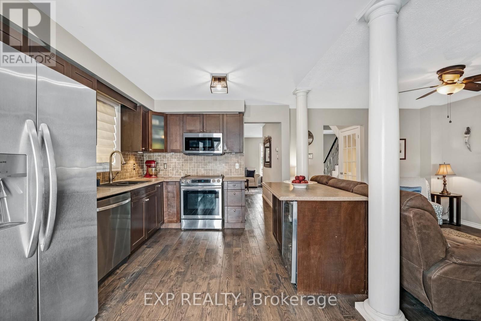 228 Mapleton Avenue S, Barrie (Holly), Ontario  L4N 8T3 - Photo 15 - S12739456