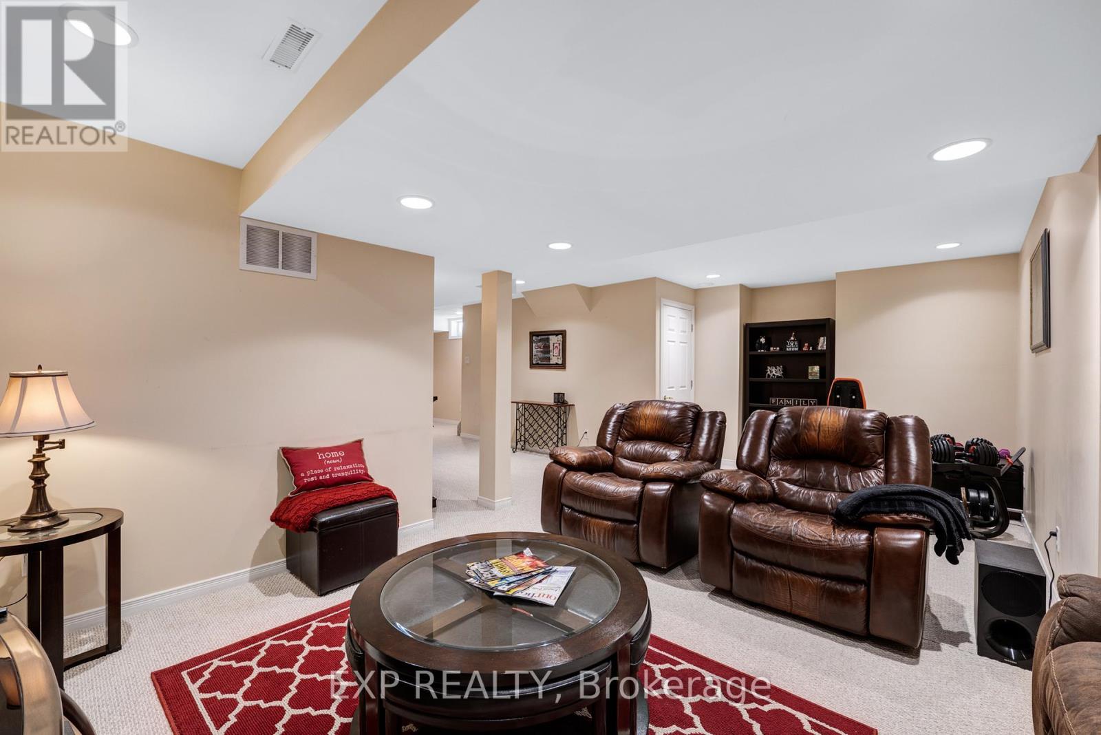 228 Mapleton Avenue S, Barrie (Holly), Ontario  L4N 8T3 - Photo 31 - S12739456