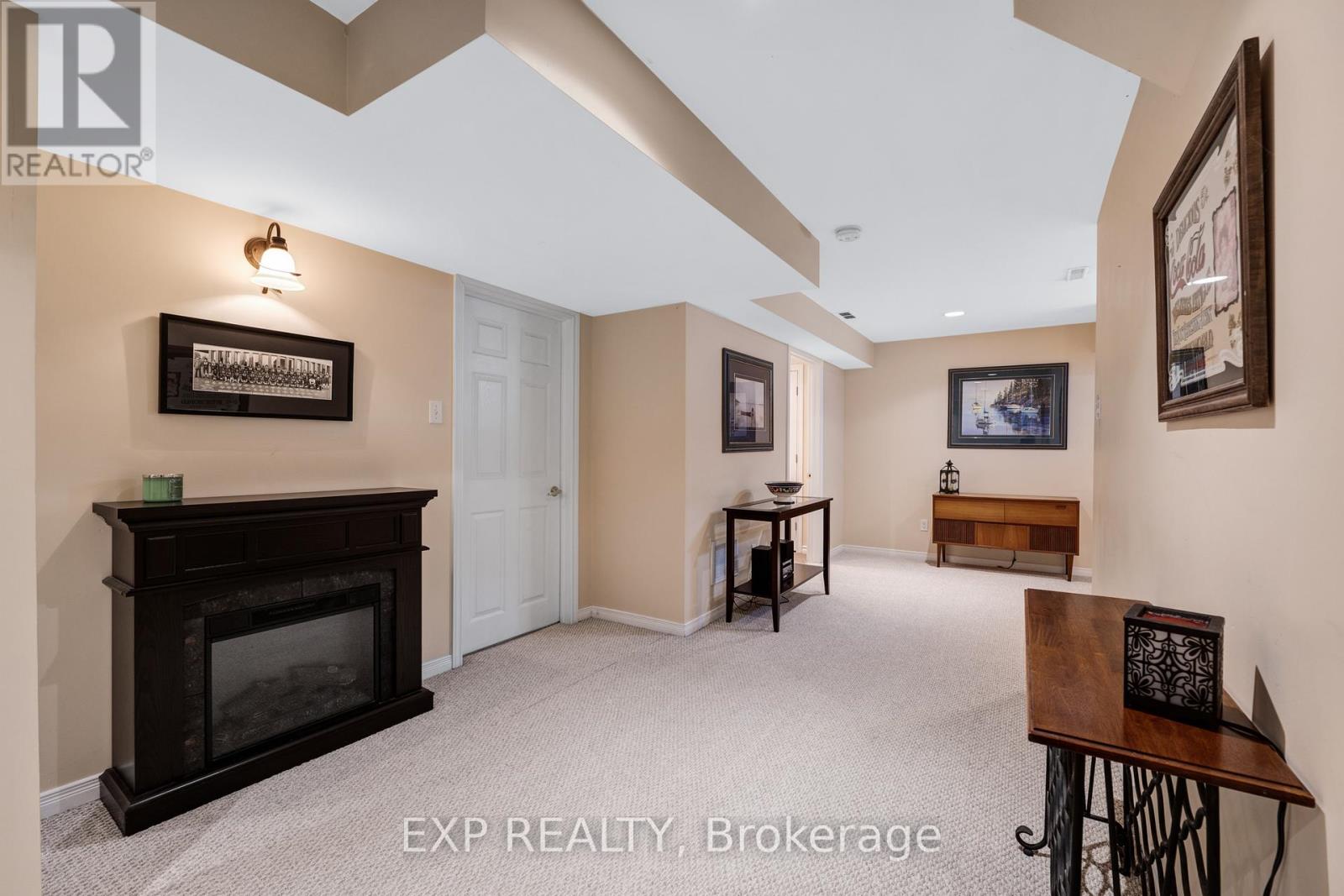 228 Mapleton Avenue S, Barrie (Holly), Ontario  L4N 8T3 - Photo 33 - S12739456