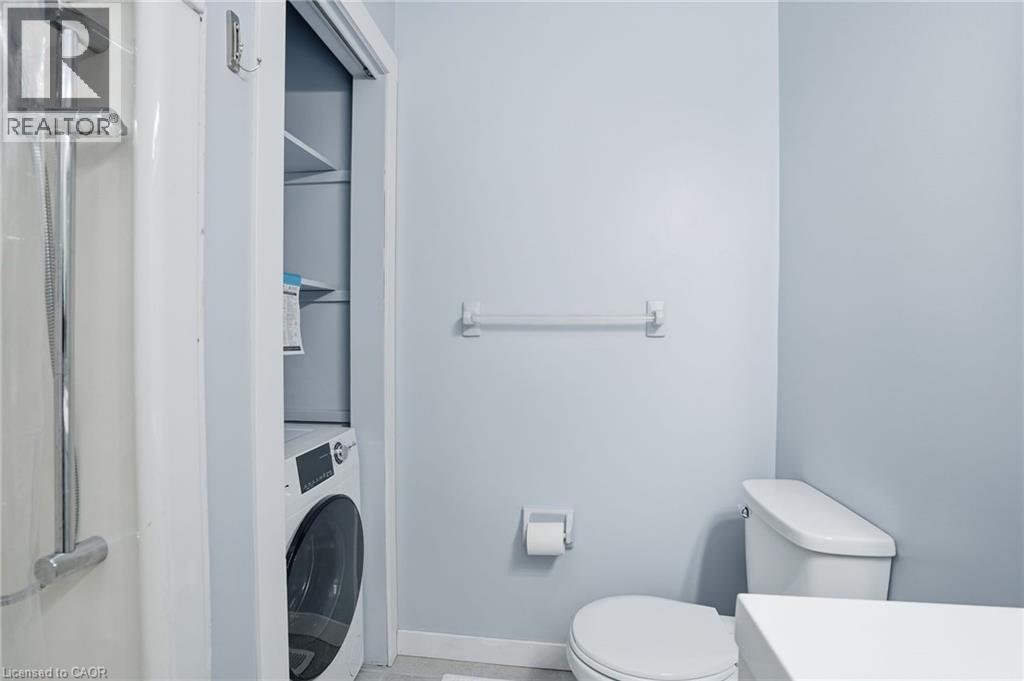 5880 Crimson Drive Unit# Main, Niagara Falls, Ontario  L2G 7T7 - Photo 9 - 40801608