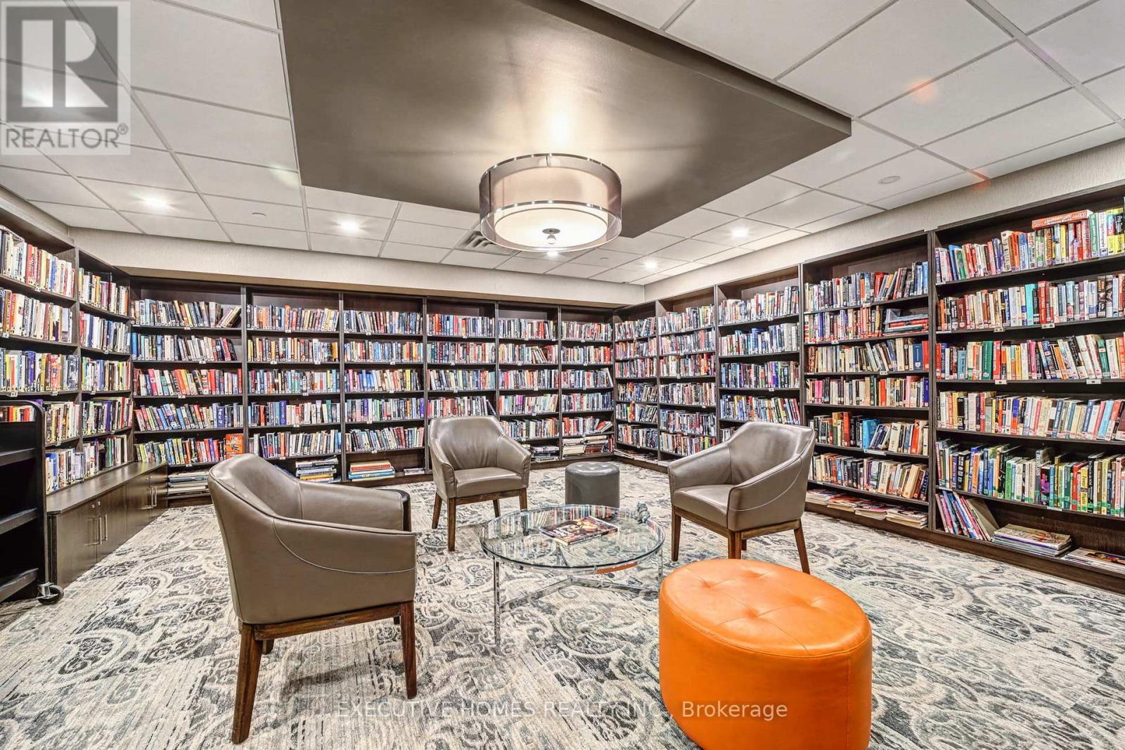 504 - 80 Quebec Avenue, Toronto, Ontario  M6P 4B7 - Photo 22 - W12739358