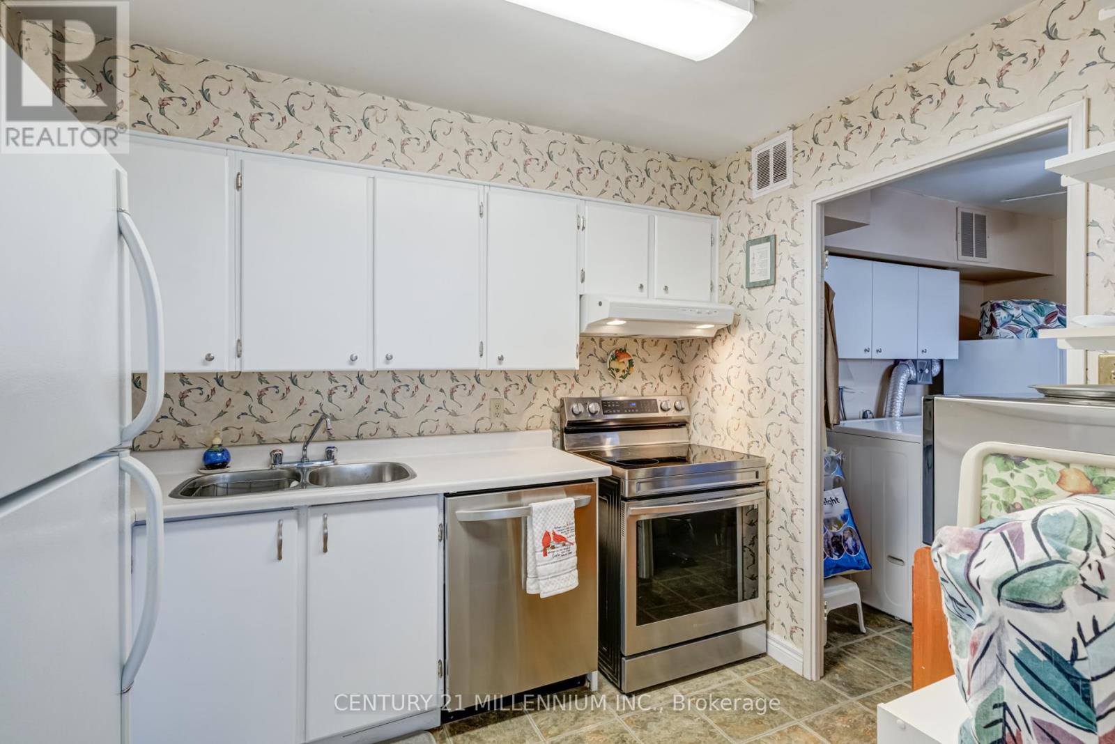 910 - 1580 Mississauga Valley Boulevard, Mississauga, Ontario  L5A 3T8 - Photo 17 - W12739364