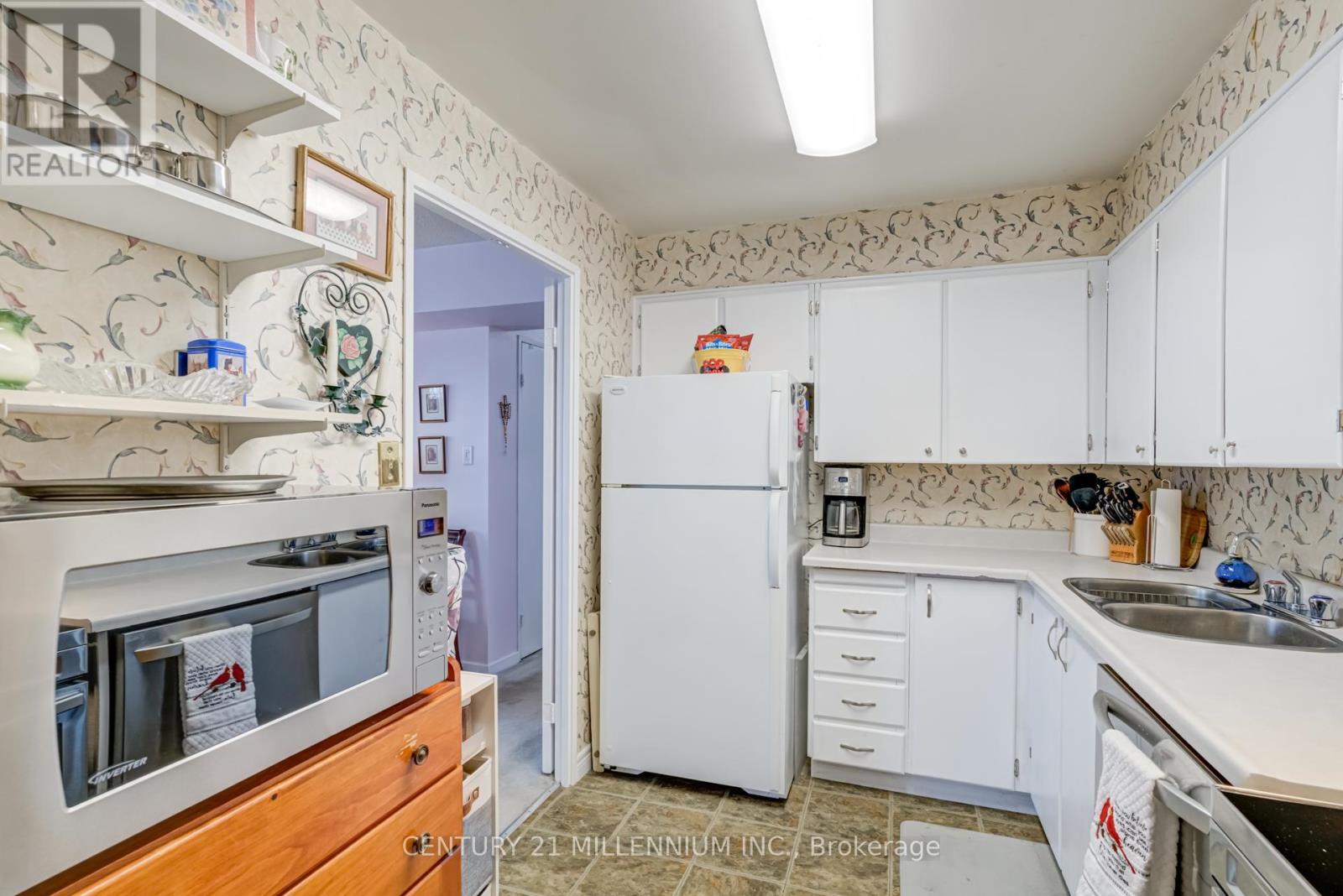 910 - 1580 Mississauga Valley Boulevard, Mississauga, Ontario  L5A 3T8 - Photo 18 - W12739364