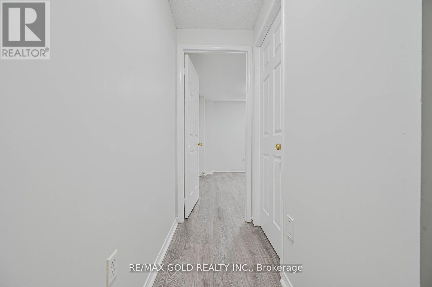 60 - 80 Strathaven Drive, Mississauga, Ontario  L5R 3V9 - Photo 26 - W12739398