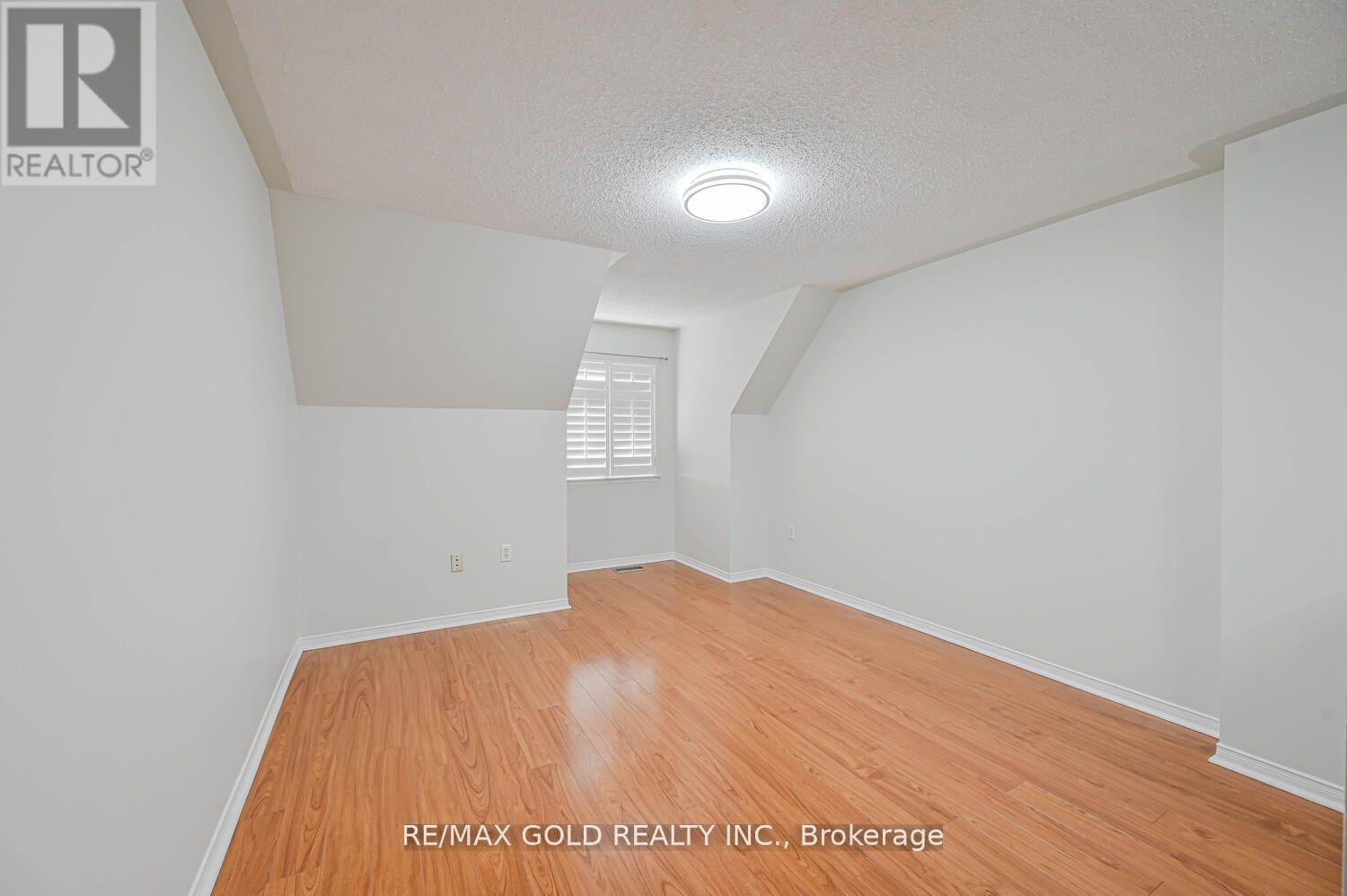 60 - 80 Strathaven Drive, Mississauga, Ontario  L5R 3V9 - Photo 29 - W12739398