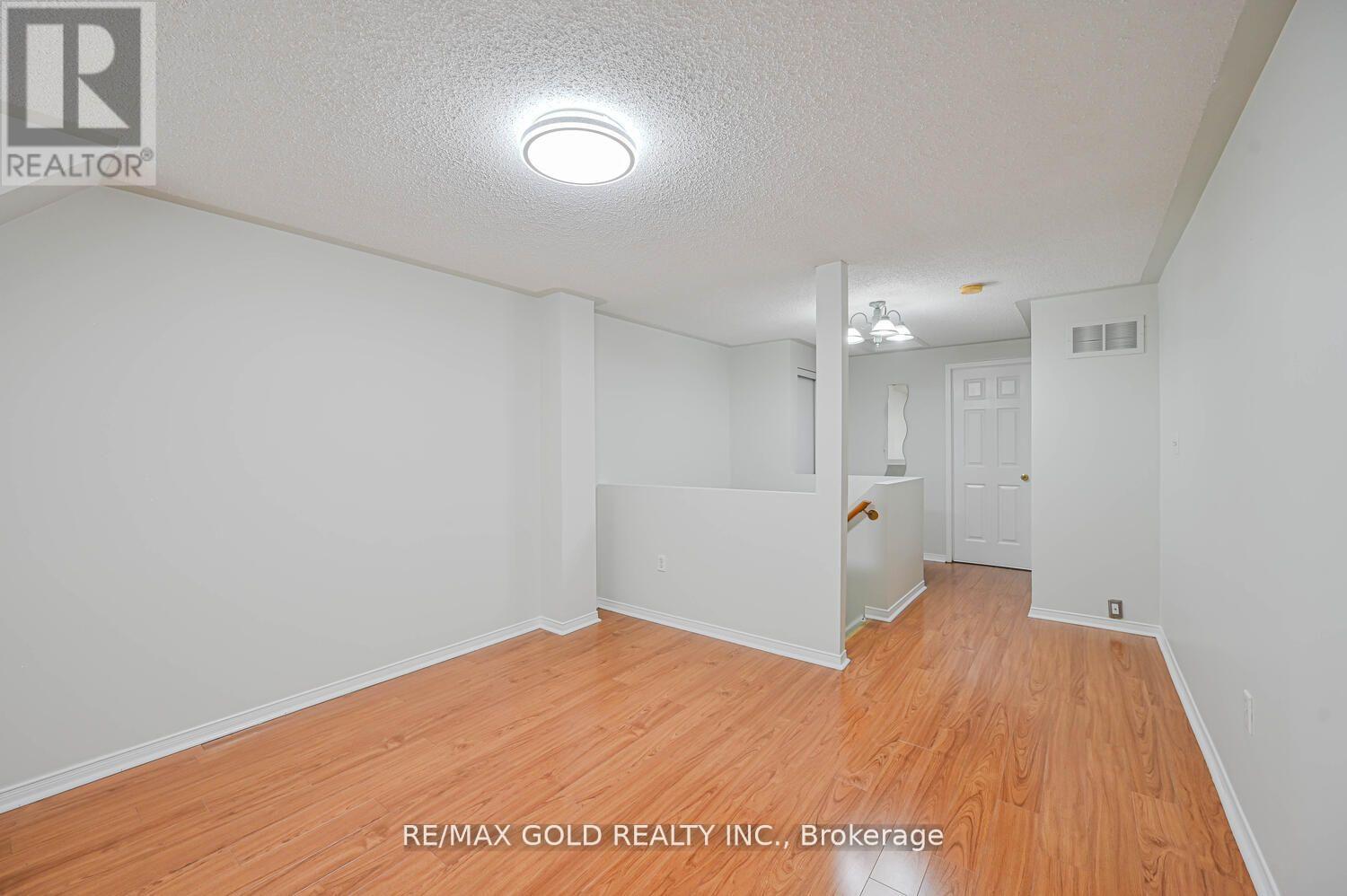 60 - 80 Strathaven Drive, Mississauga, Ontario  L5R 3V9 - Photo 31 - W12739398