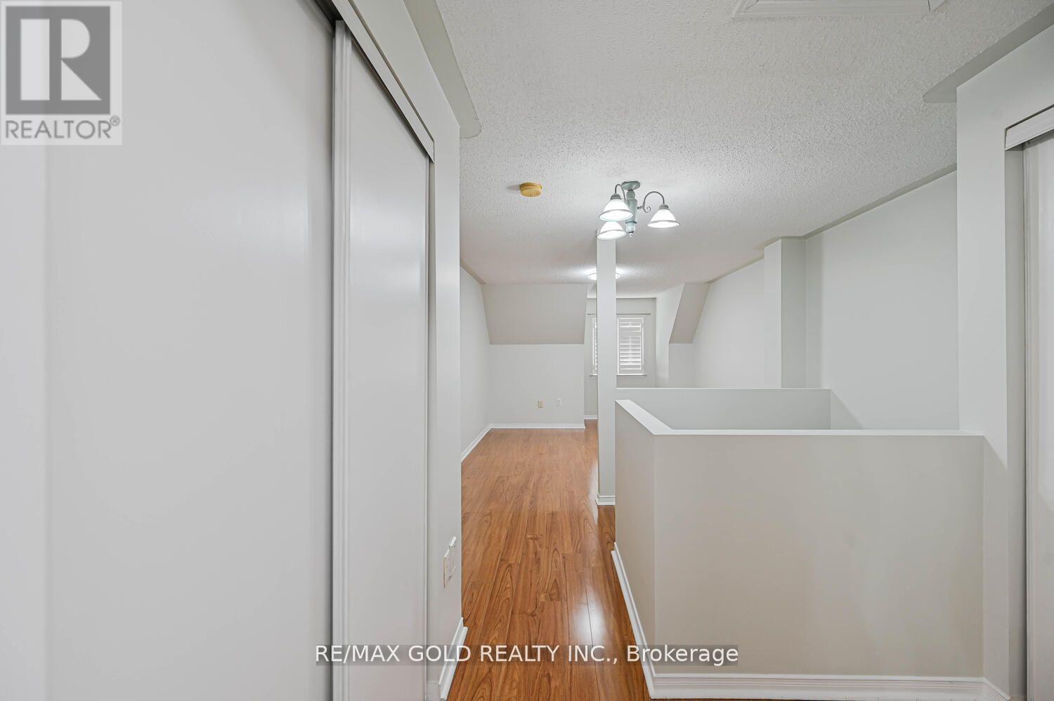 60 - 80 Strathaven Drive, Mississauga, Ontario  L5R 3V9 - Photo 33 - W12739398