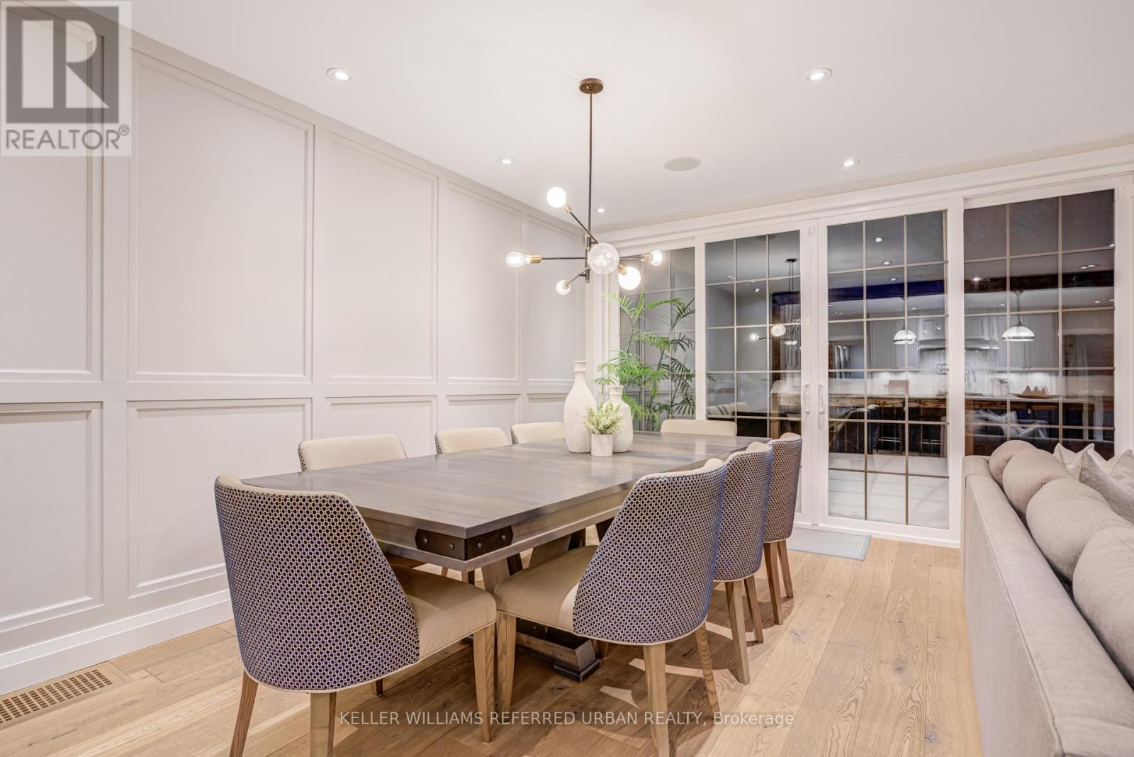 73 Armadale Avenue, Toronto, Ontario  M6S 3W9 - Photo 13 - W12739408