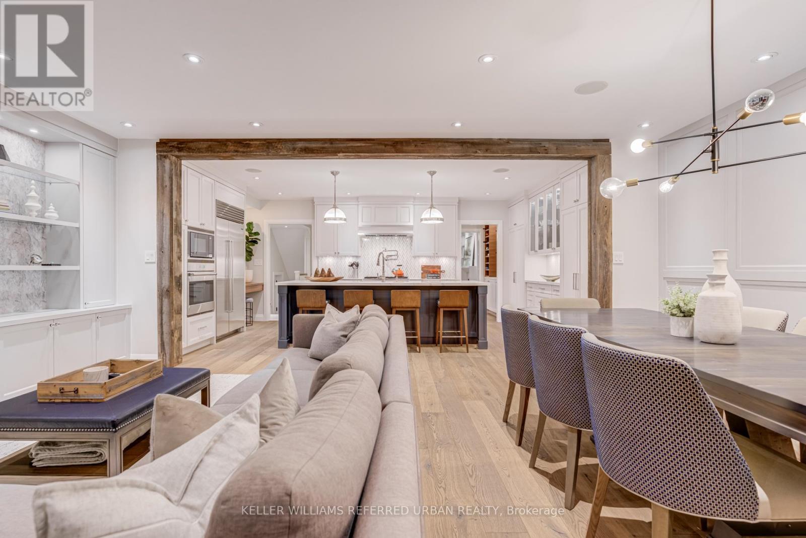 73 Armadale Avenue, Toronto, Ontario  M6S 3W9 - Photo 16 - W12739408