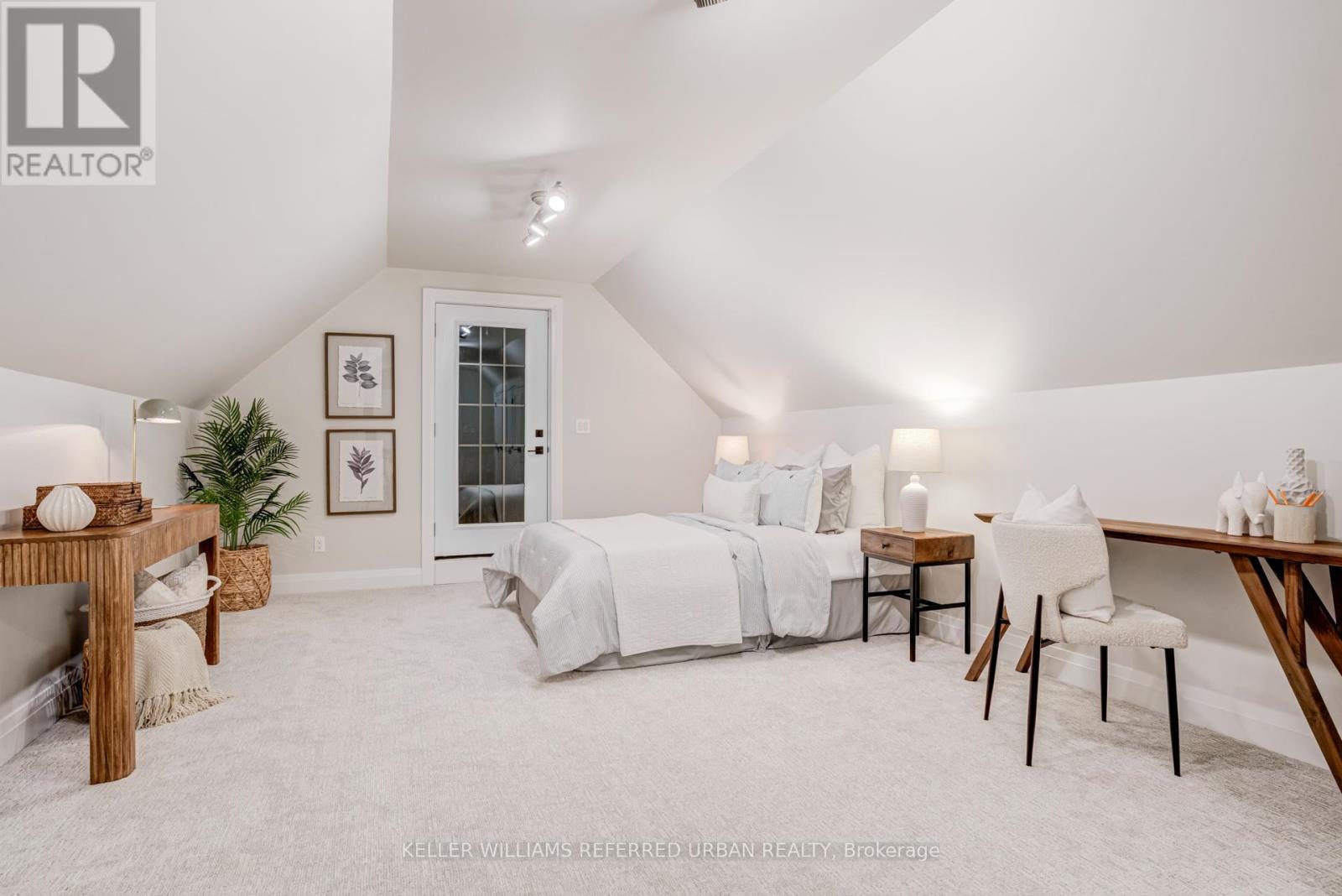 73 Armadale Avenue, Toronto, Ontario  M6S 3W9 - Photo 31 - W12739408