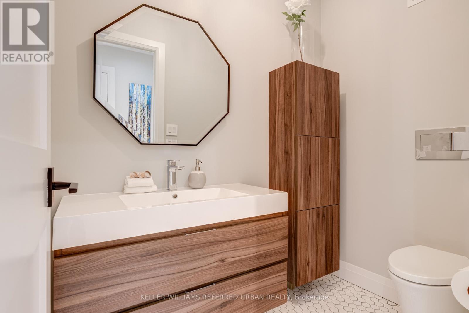 73 Armadale Avenue, Toronto, Ontario  M6S 3W9 - Photo 34 - W12739408