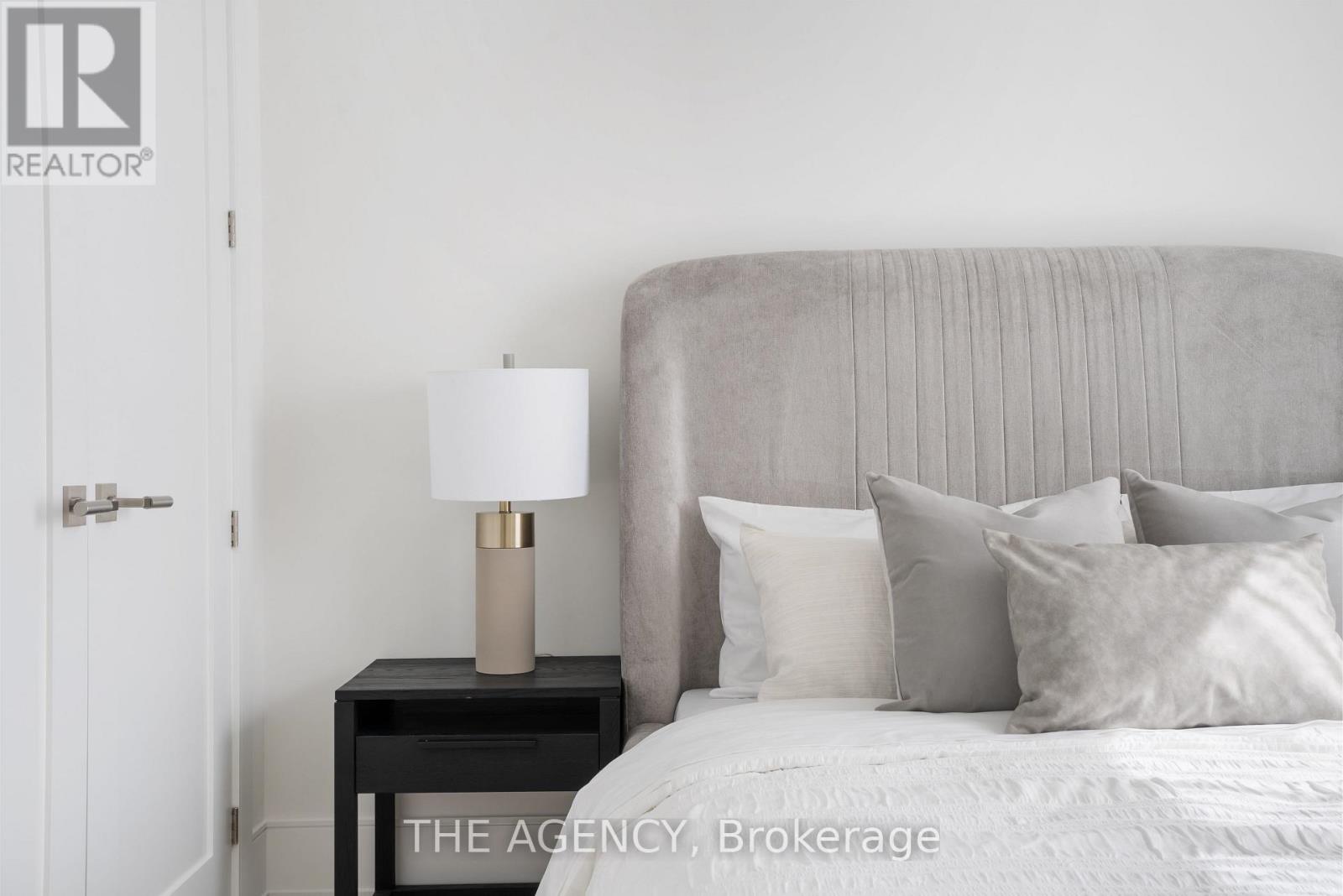 Th121 - 259 The Kingsway, Toronto, Ontario  M9A 3T6 - Photo 13 - W12739450