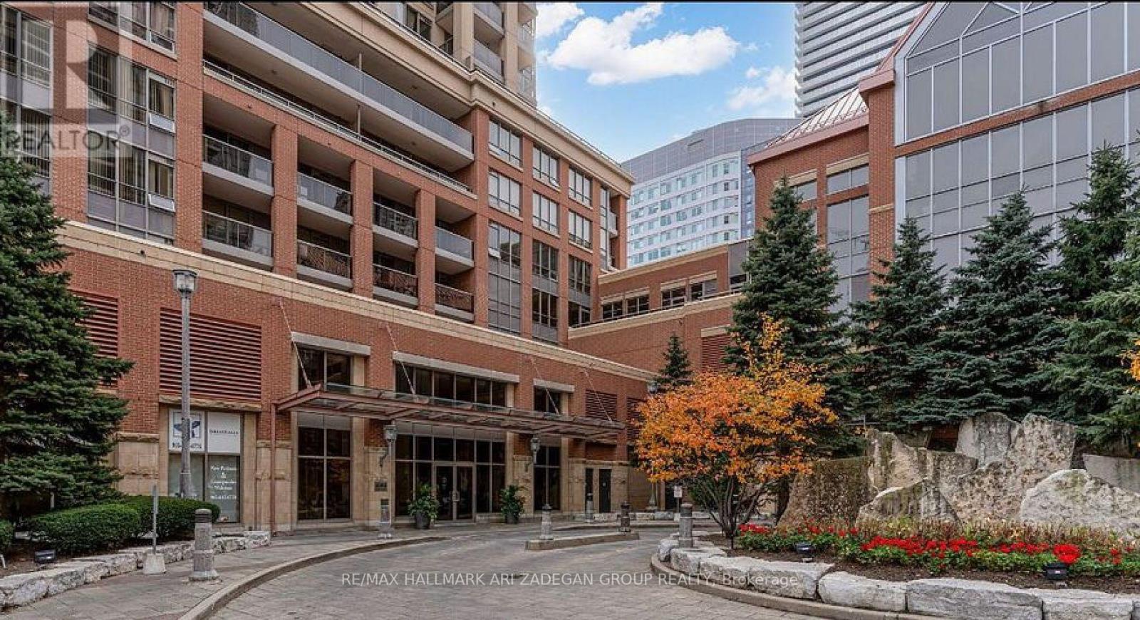 2610 - 4080 Living Arts Drive, Mississauga, Ontario  L5B 4N3 - Photo 3 - W12739492