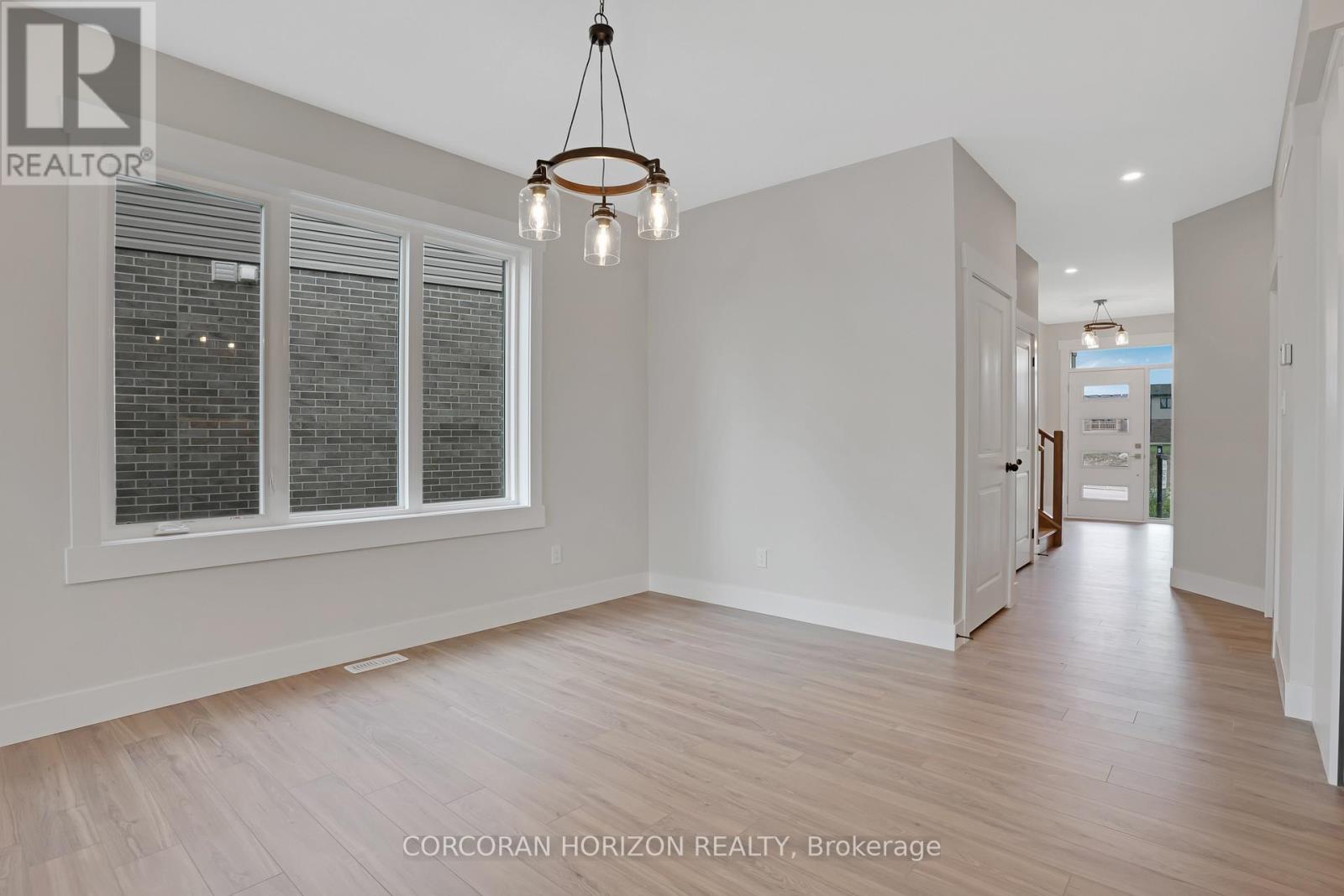 24 Moon Crescent, Cambridge, Ontario  N1S 5A7 - Photo 15 - X12739400