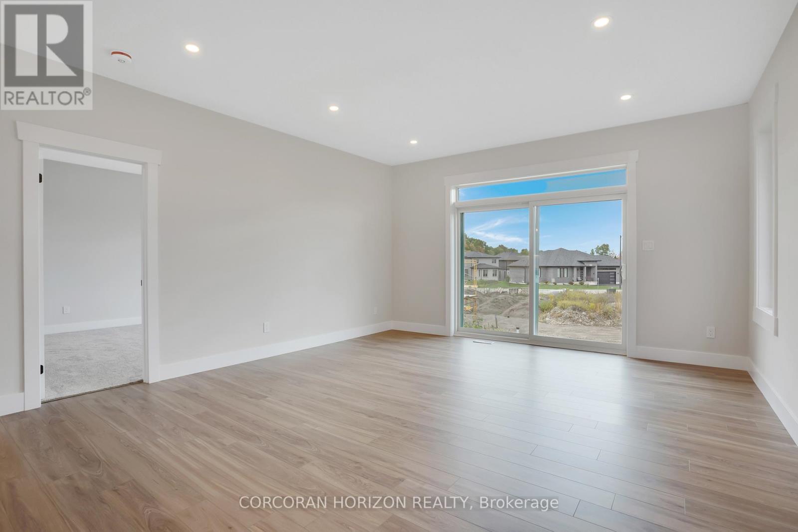 24 Moon Crescent, Cambridge, Ontario  N1S 5A7 - Photo 18 - X12739400