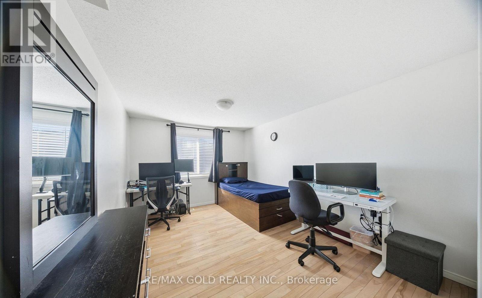 36 Lardner Street, Cambridge, Ontario  N3C 4K6 - Photo 23 - X12739414