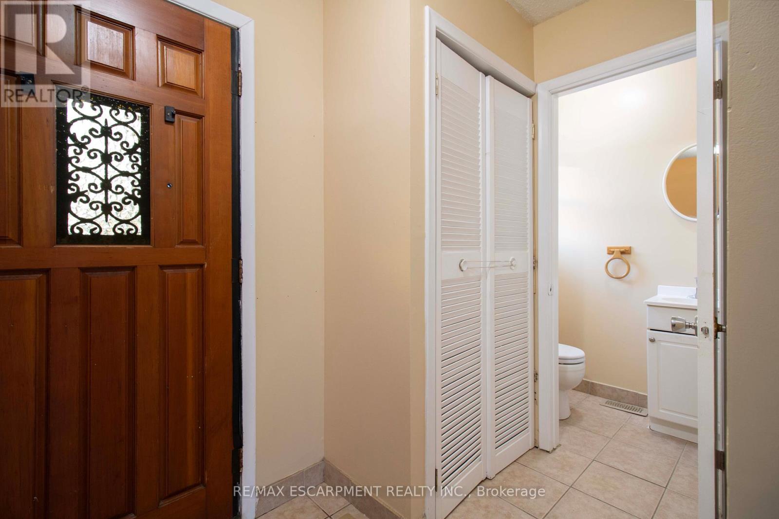 23 - 153 Limeridge Road W, Hamilton, Ontario  L9C 2V3 - Photo 5 - X12739434