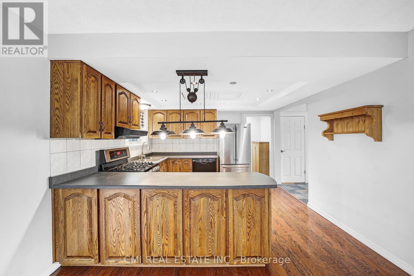 96 Elgin Street, Kawartha Lakes, Ontario  K9V 3W7 - Photo 13 - X12739480