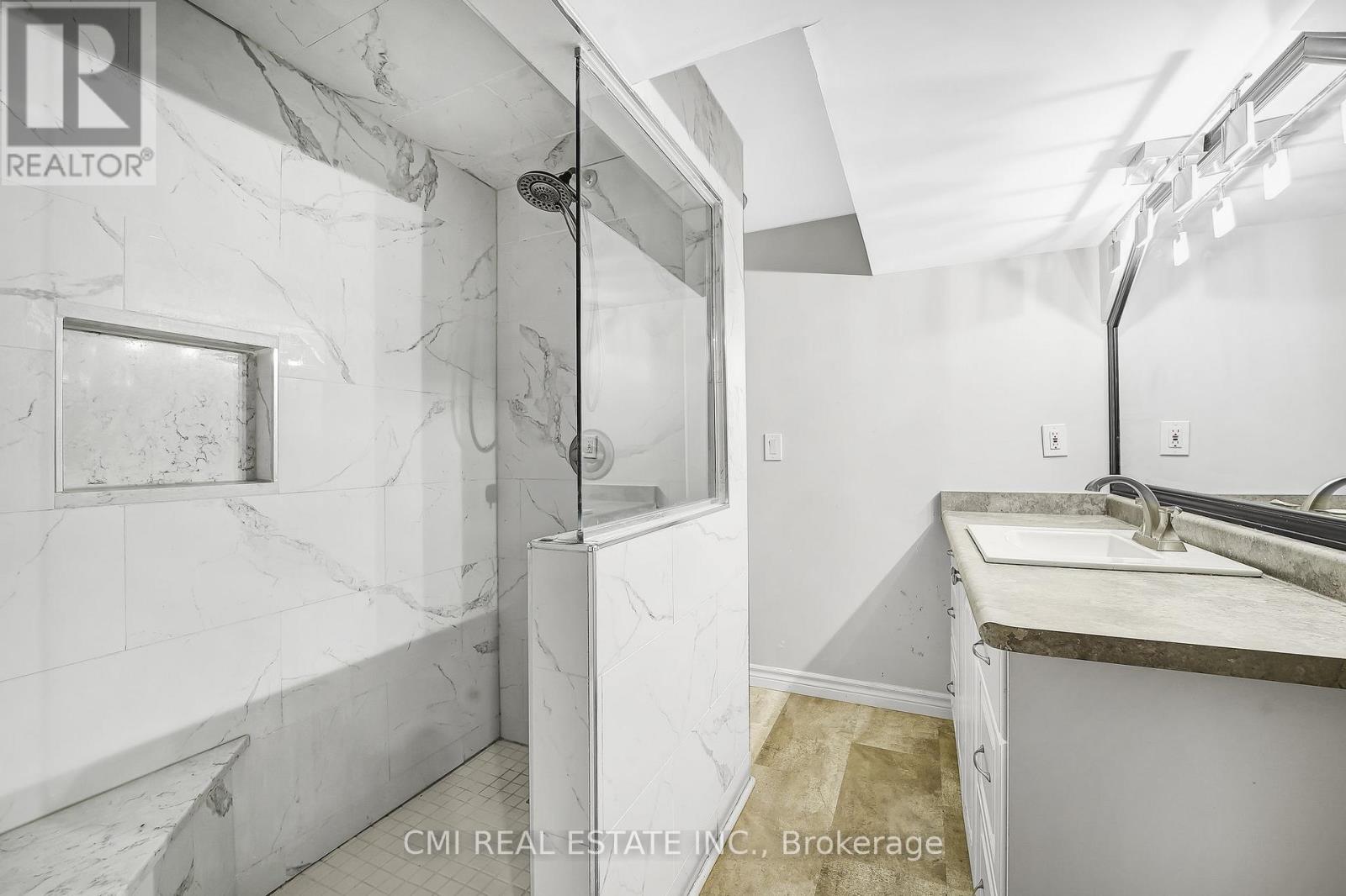 96 Elgin Street, Kawartha Lakes, Ontario  K9V 3W7 - Photo 26 - X12739480