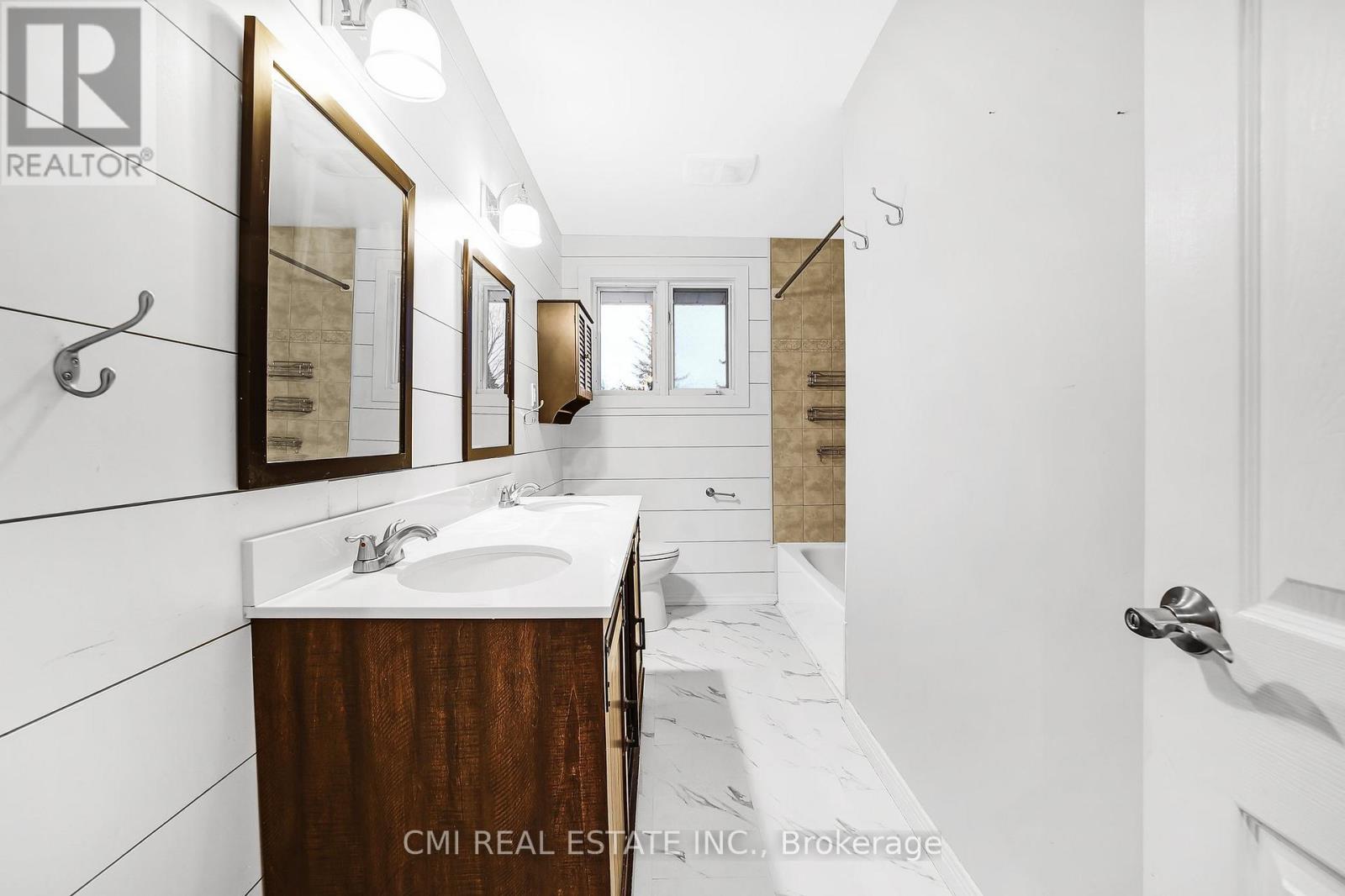 96 Elgin Street, Kawartha Lakes, Ontario  K9V 3W7 - Photo 28 - X12739480