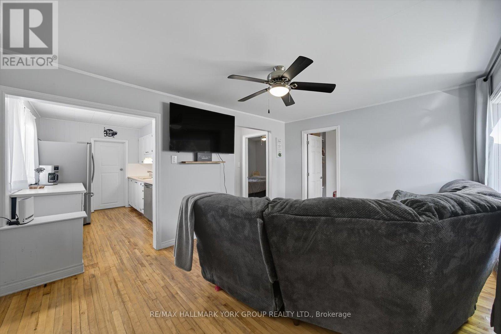 24 Churchill Crescent, Kawartha Lakes, Ontario  K9V 3Y6 - Photo 7 - X12739508