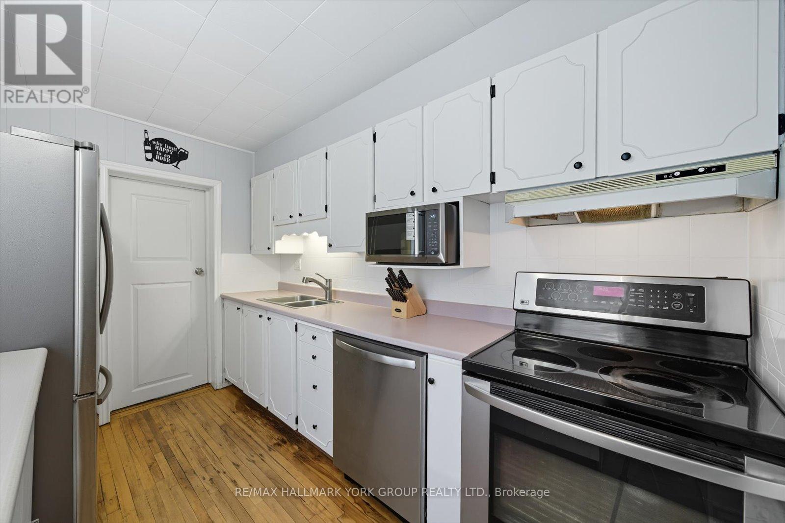 24 Churchill Crescent, Kawartha Lakes, Ontario  K9V 3Y6 - Photo 9 - X12739508