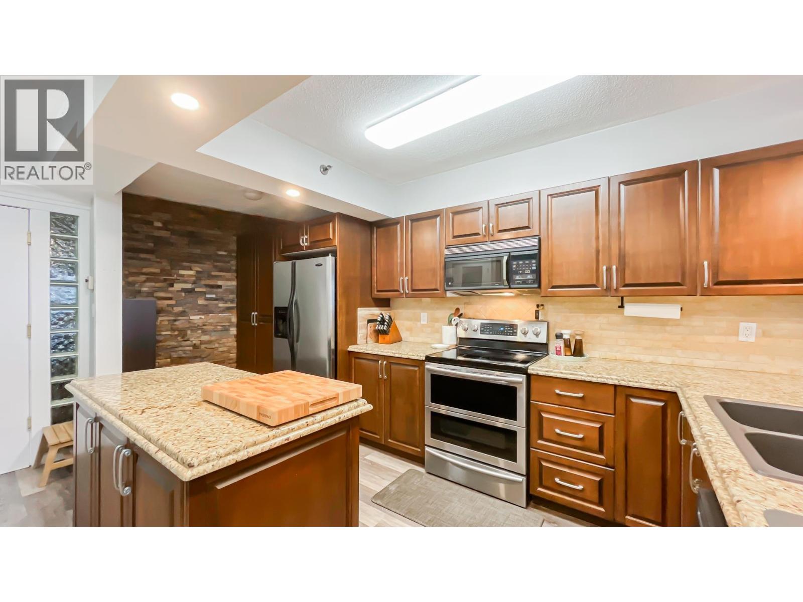 804 3061 N Kent Avenue, Vancouver, British Columbia  V5S 4P6 - Photo 10 - R3083645