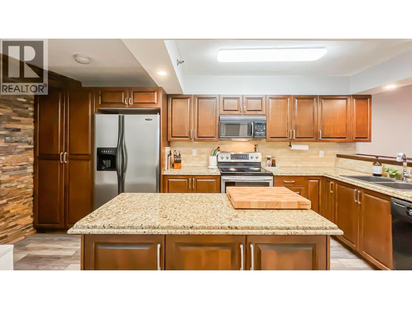 804 3061 N Kent Avenue, Vancouver, British Columbia  V5S 4P6 - Photo 9 - R3083645