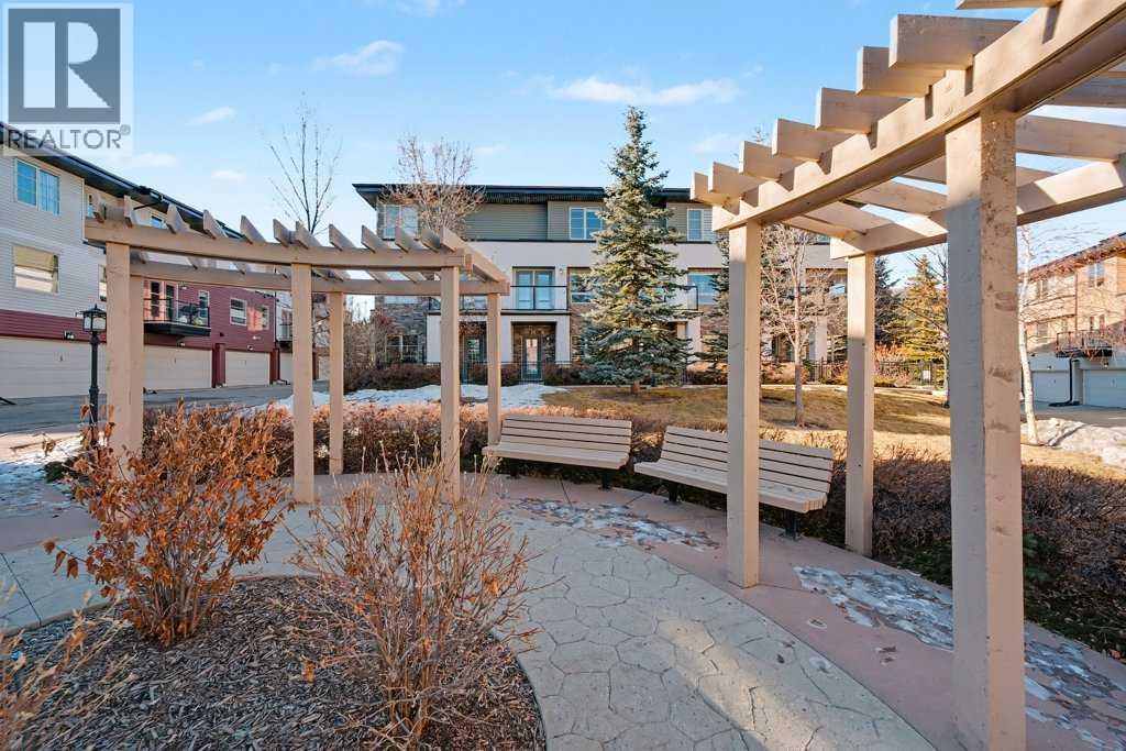 14 Aspen Hills Terrace Sw, Calgary, Alberta  T3H 0P3 - Photo 4 - A2272162