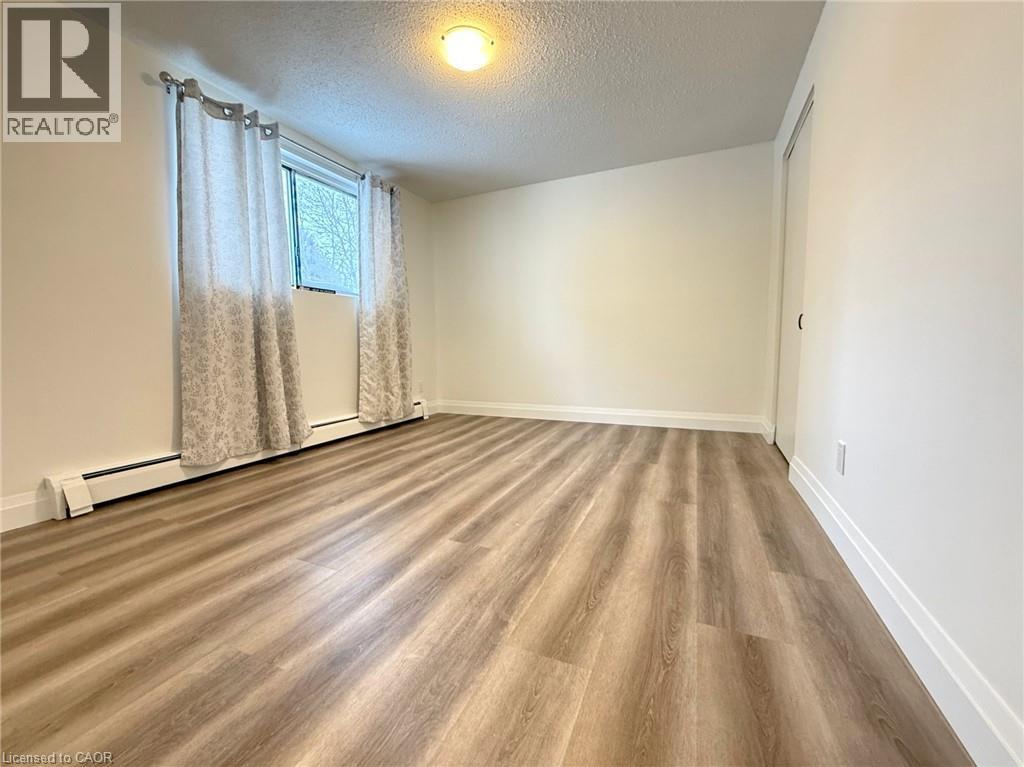 87 Brybeck Crescent Unit# 1, Waterloo, Ontario  N2M 2C5 - Photo 8 - 40801696