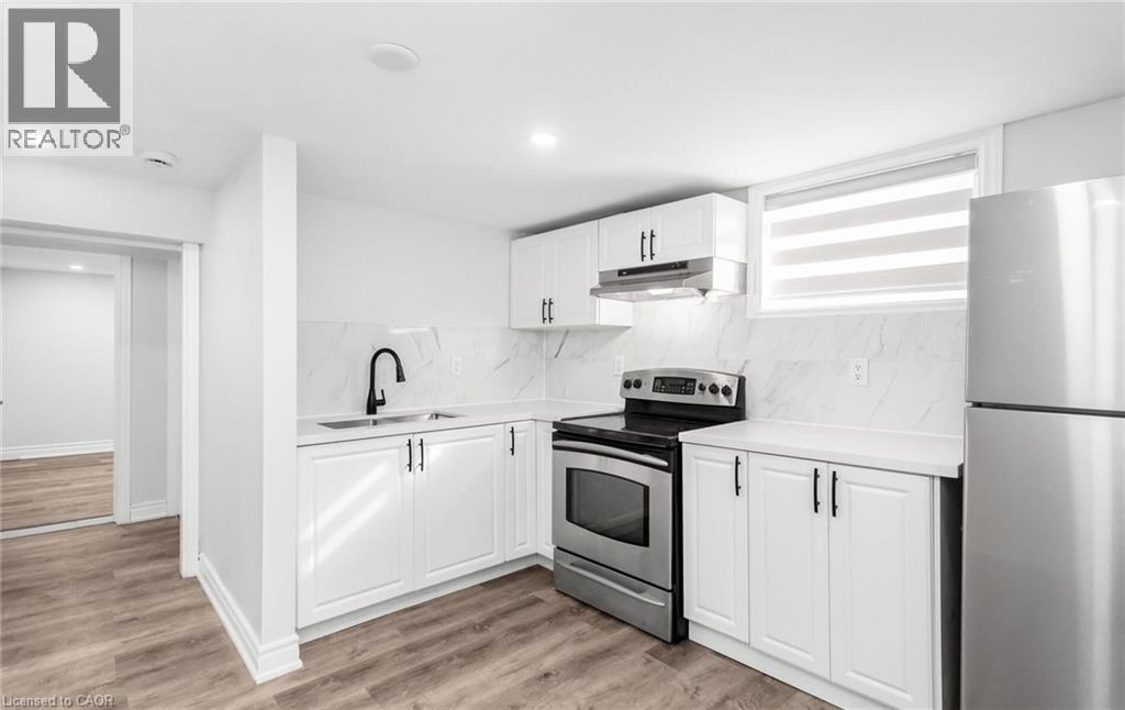 313 Ashbury Road Unit# Lower, Oakville, Ontario  L6K 2M2 - Photo 11 - 40801673