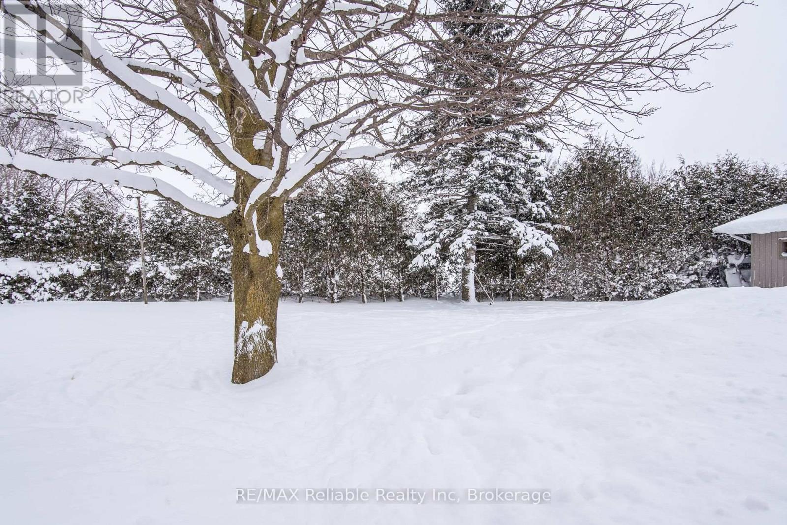 45 William Street, Huron East, Ontario N0K 1G0 - Photo 7 - X12739542