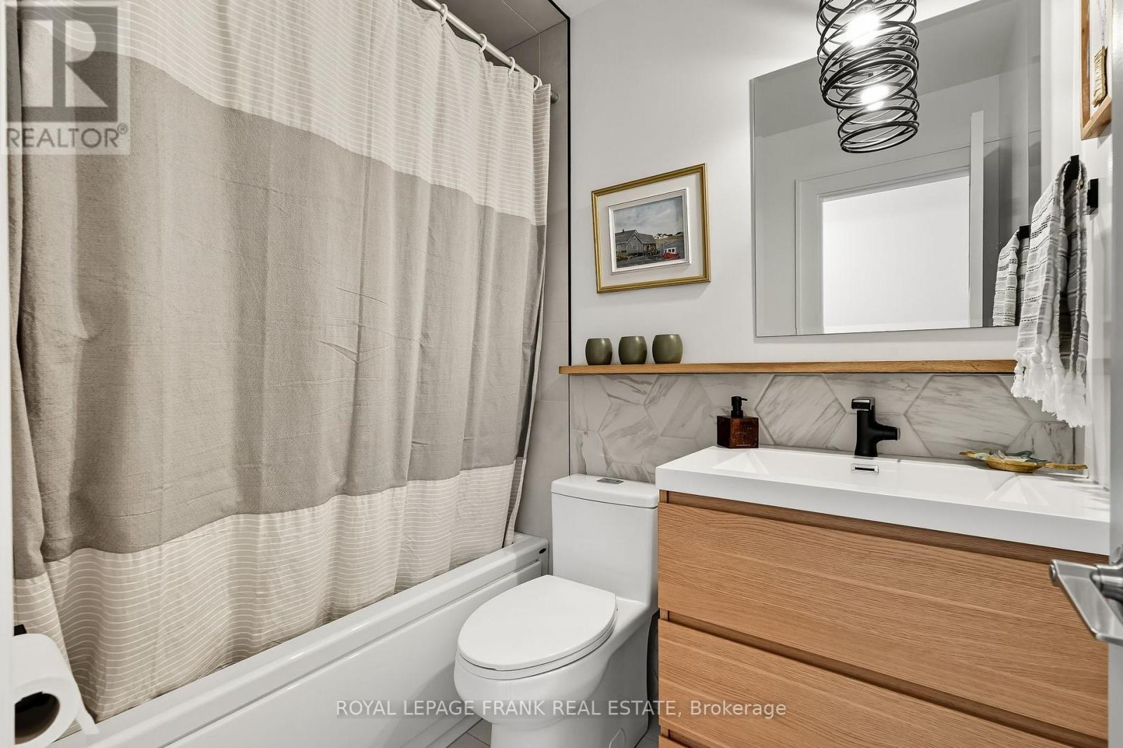 22 Young Street, Uxbridge, Ontario  L9P 1B9 - Photo 24 - N12739578