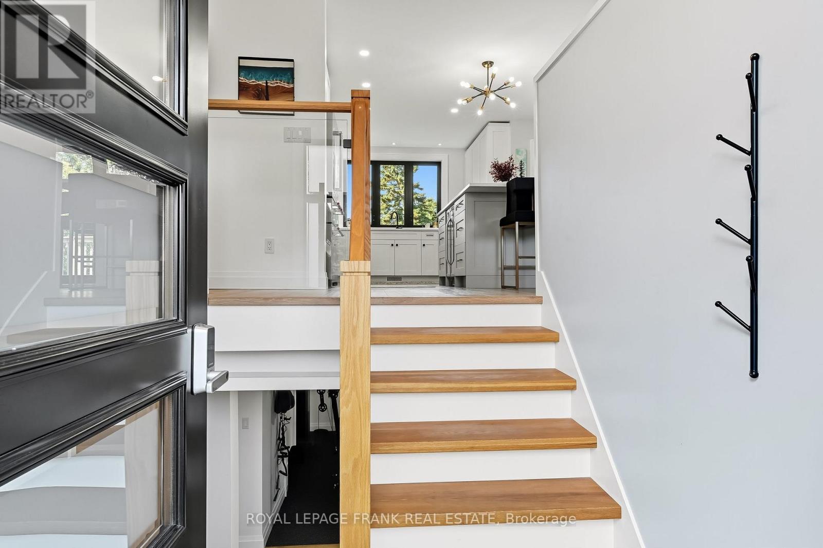 22 Young Street, Uxbridge, Ontario  L9P 1B9 - Photo 6 - N12739578