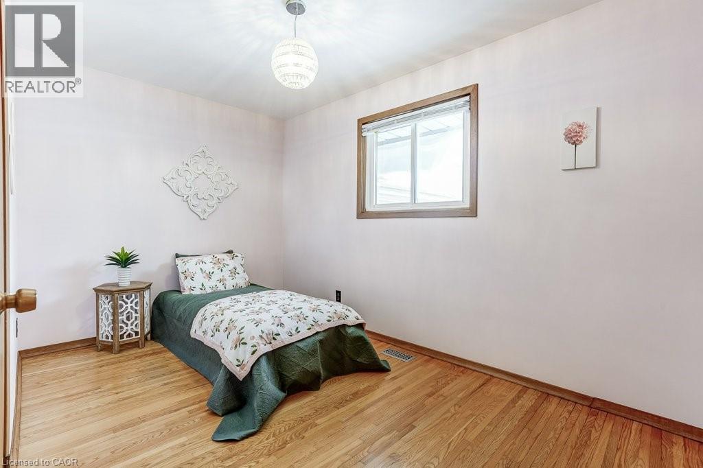 79 Fairview Road, Grimsby, Ontario  L3M 3L6 - Photo 14 - 40800350