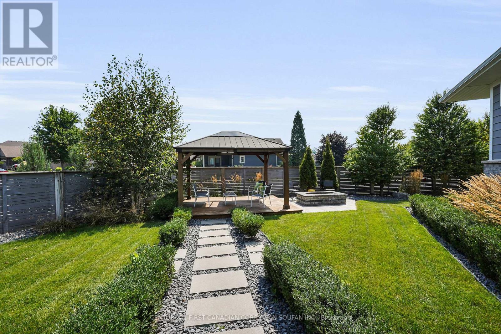 405 Darcy Drive, Strathroy-Caradoc, Ontario  N7G 0A4 - Photo 44 - X12739532