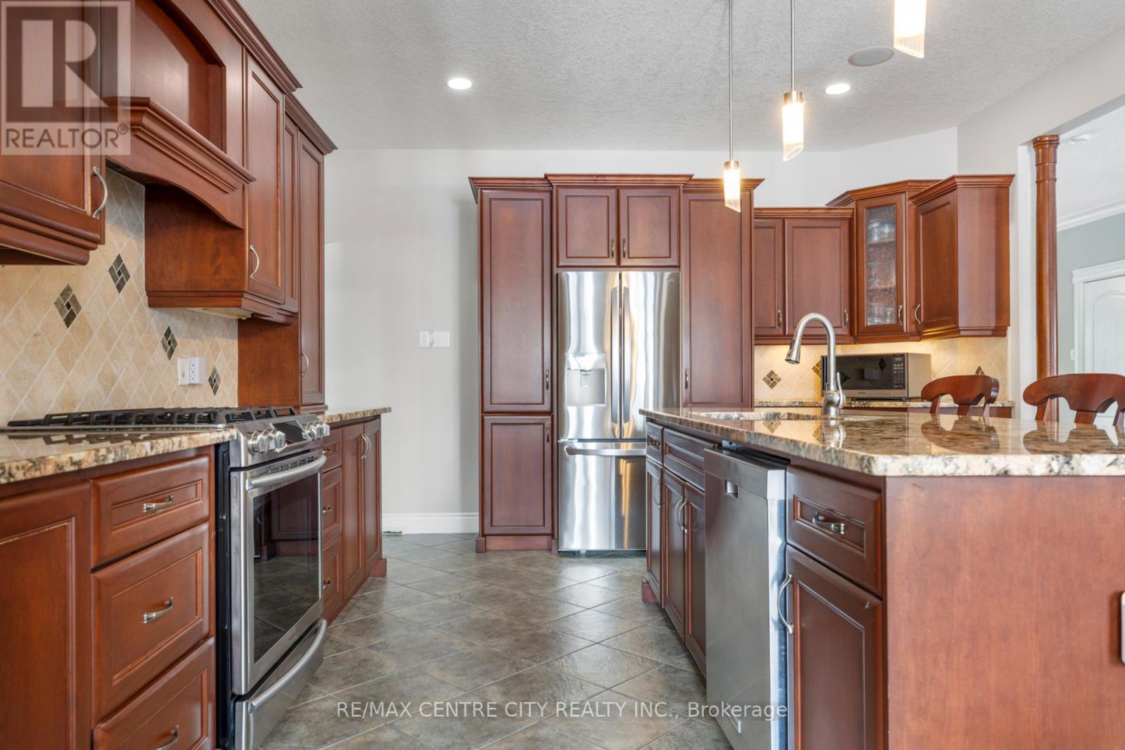 12 Prespa Court, St. Thomas, Ontario  N5R 0A8 - Photo 10 - X12739534