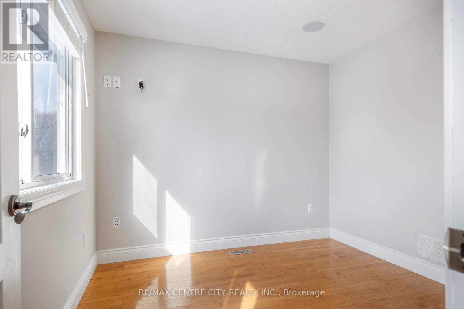 12 Prespa Court, St. Thomas, Ontario  N5R 0A8 - Photo 25 - X12739534