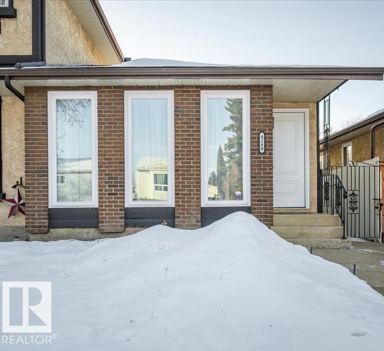 4240 38 St Nw Nw, Edmonton, Alberta  T6L 4K4 - Photo 2 - E4471461