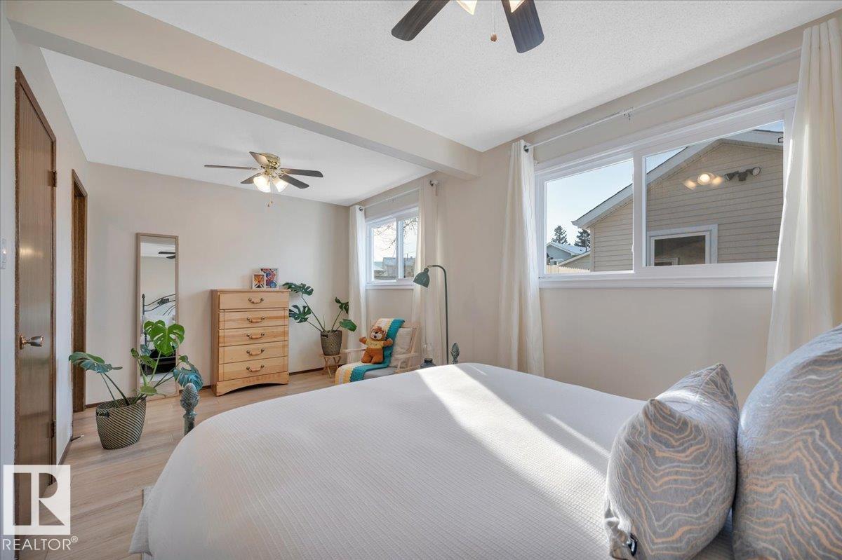 4240 38 St Nw Nw, Edmonton, Alberta  T6L 4K4 - Photo 24 - E4471461