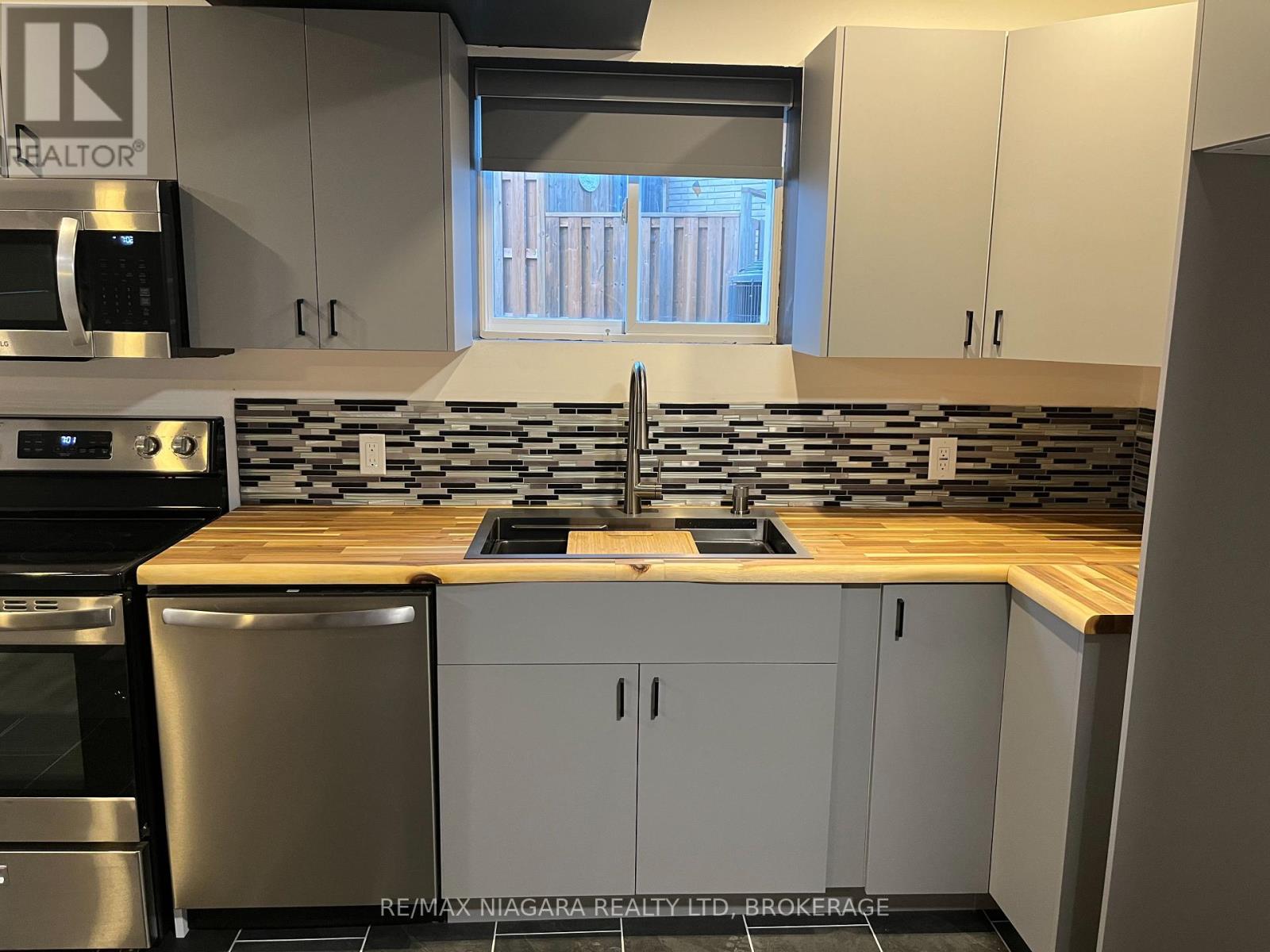 Lower - 7701 Cortina Crescent, Niagara Falls, Ontario  L2H 3B4 - Photo 7 - X12419032