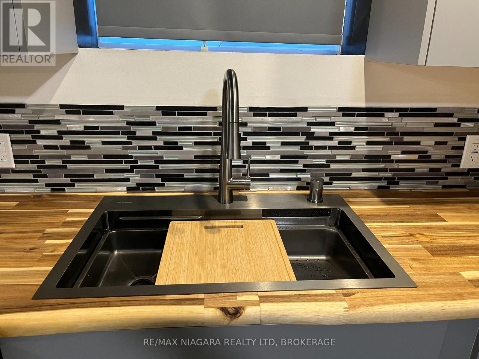 Lower - 7701 Cortina Crescent, Niagara Falls, Ontario  L2H 3B4 - Photo 9 - X12419032