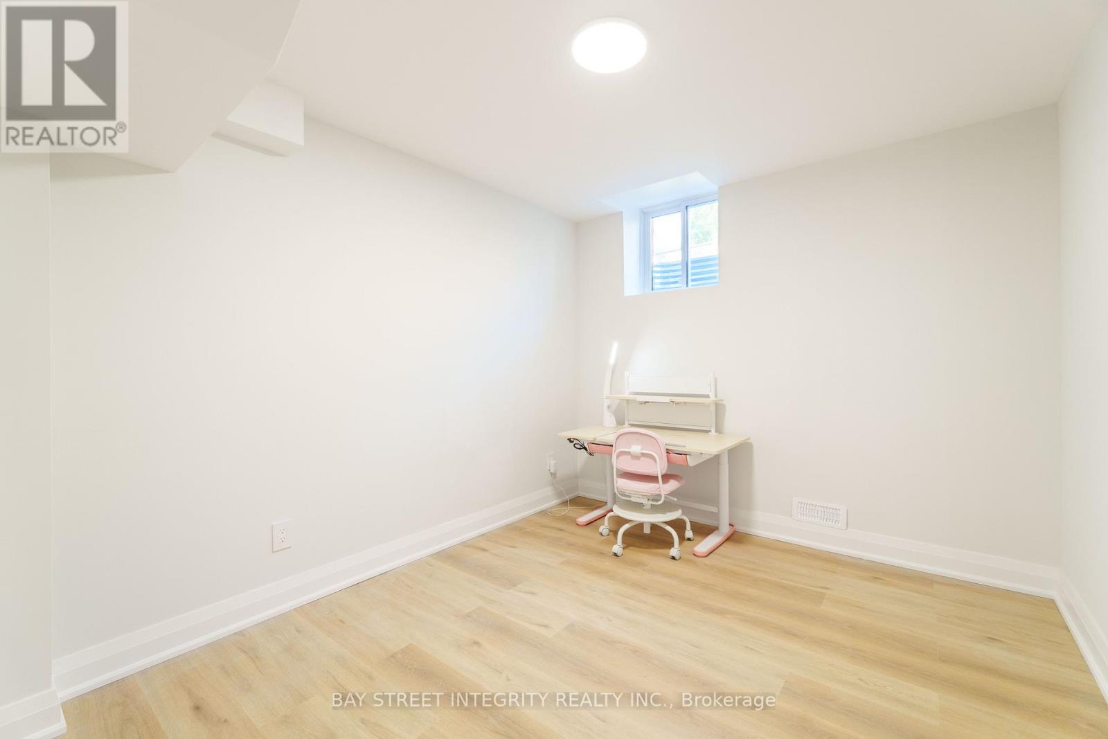 2247 Rodick Road, Markham, Ontario  L6C 1R1 - Photo 47 - N12738970