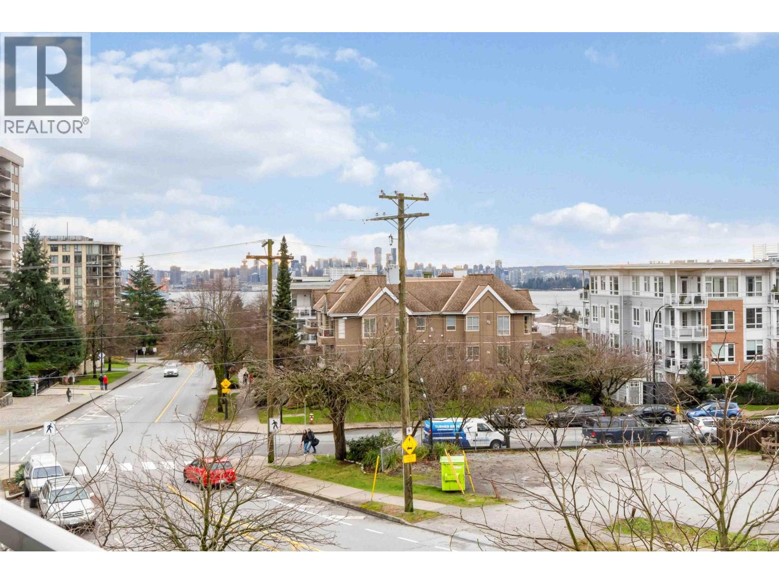 213 1288 Chesterfield Avenue, North Vancouver, British Columbia  V7M 0B1 - Photo 2 - R3084551