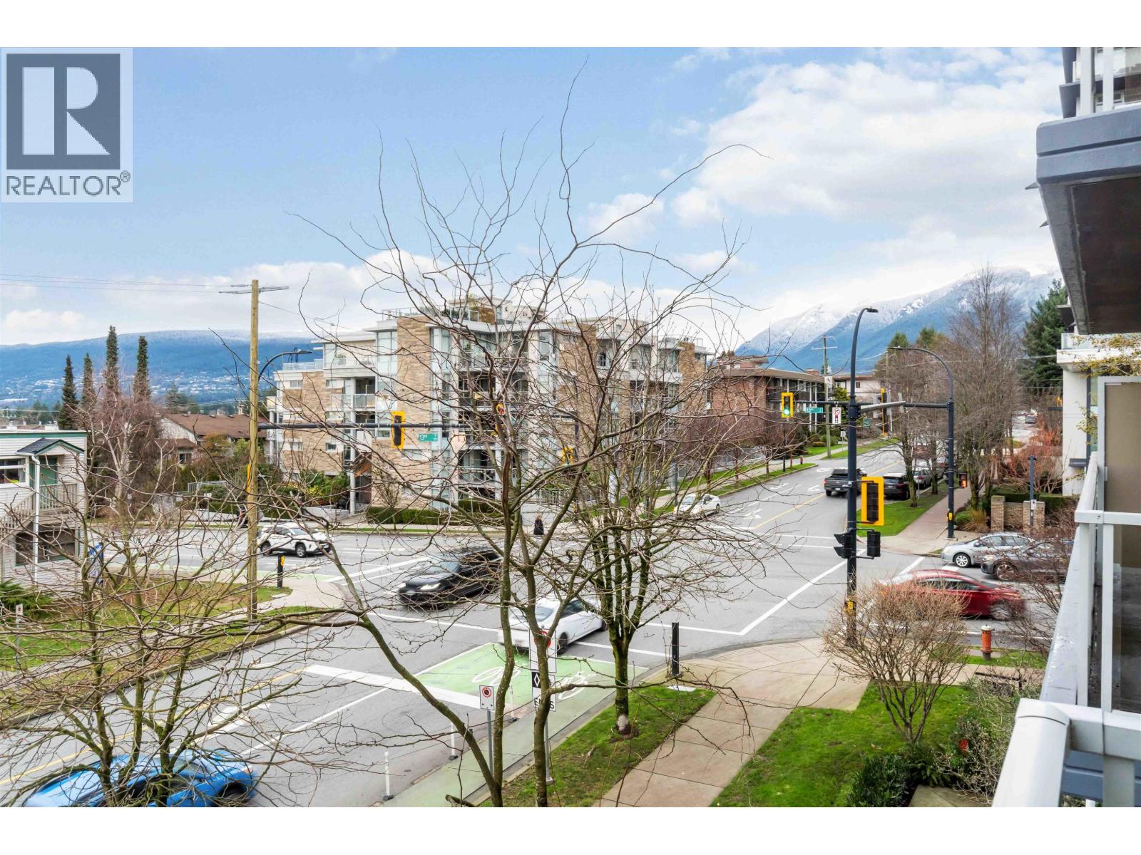 213 1288 Chesterfield Avenue, North Vancouver, British Columbia  V7M 0B1 - Photo 3 - R3084551